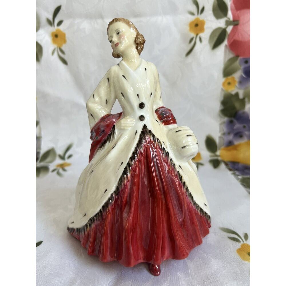 Vintage Royal Doulton “The Ermine Coat” Figurine HN1981, C. 1945
